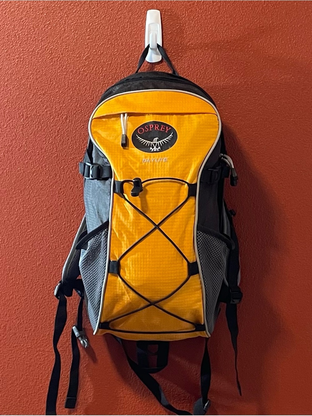 Osprey Adult‎ Backpack Daylite Yellow Nylon Hydration Hiking Travel Backpack